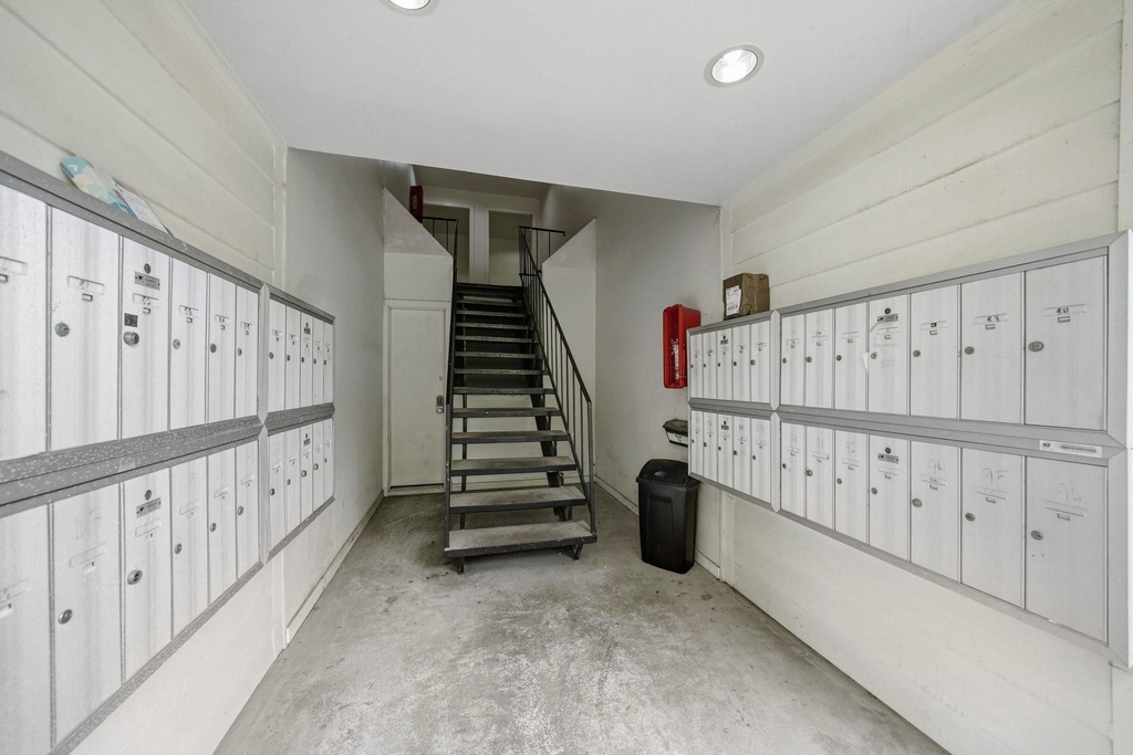 3131 Cummins Street - Photo 32