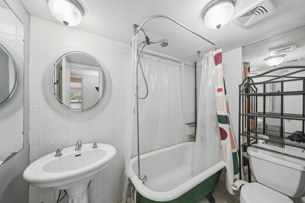 3131 Cummins Street - Photo 22