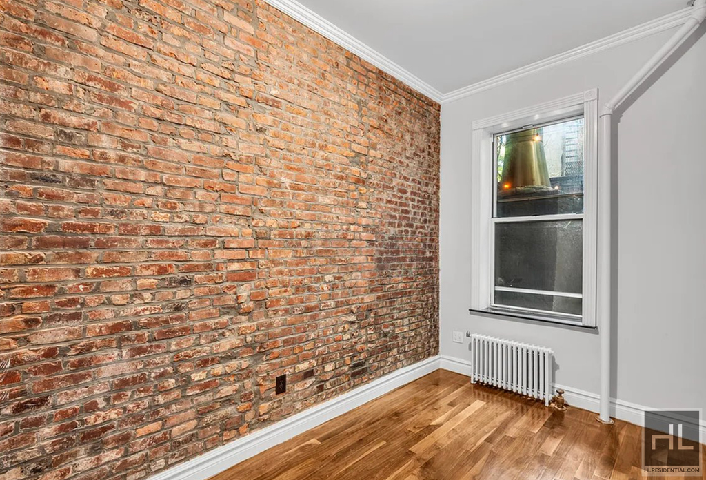 Hudson St - Photo 1