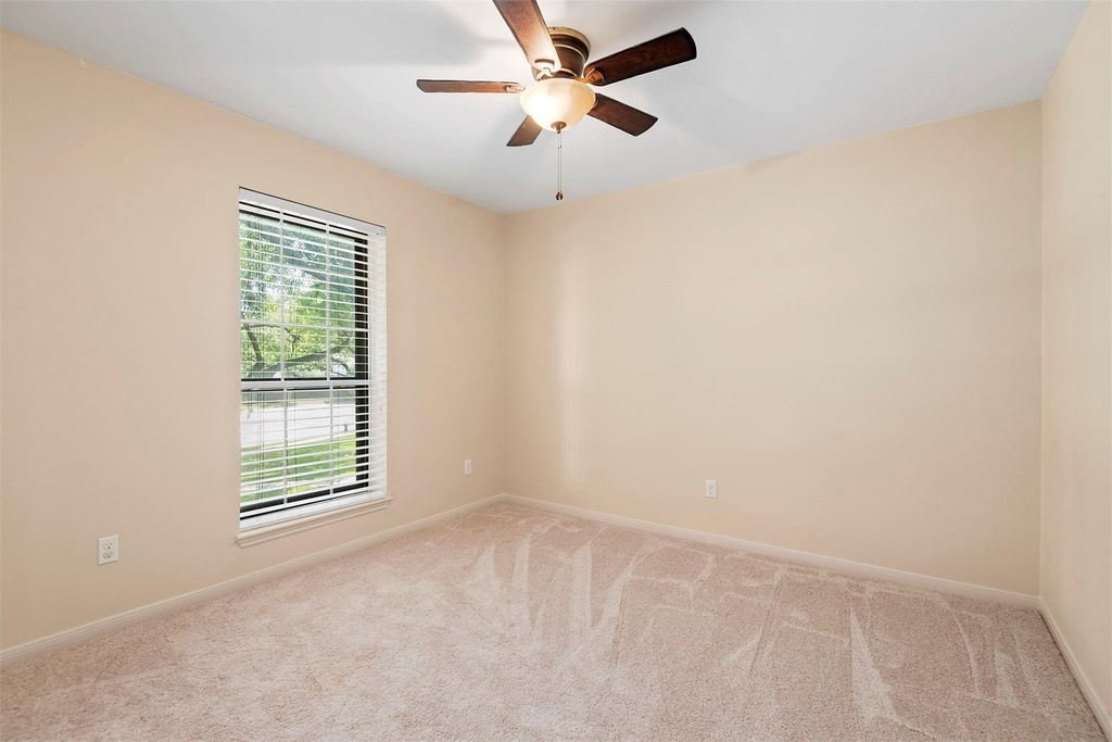 14215 Lost Meadow Lane - Photo 12