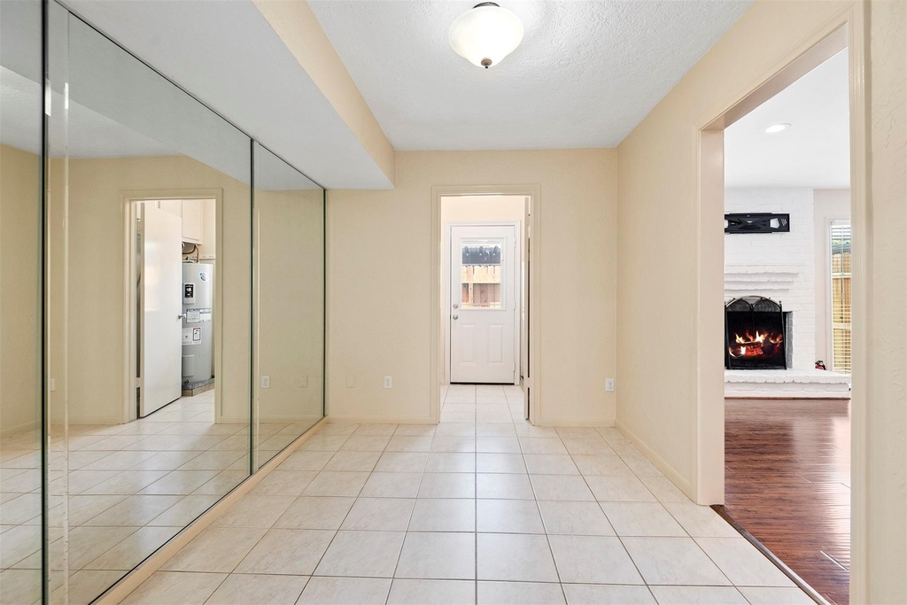 14215 Lost Meadow Lane - Photo 9