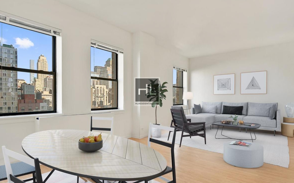 West 34th Street - Photo 0