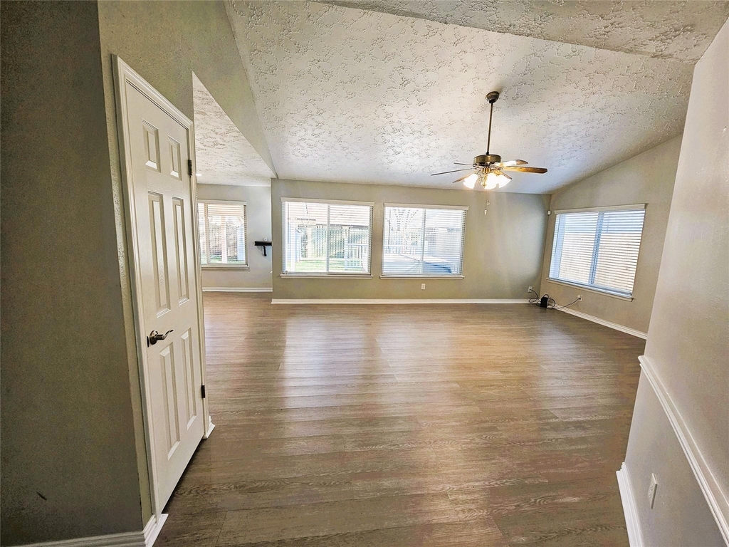 23915 Tayloe House Lane - Photo 7