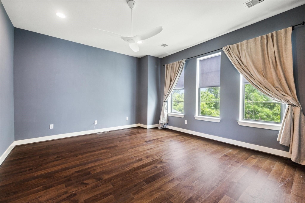 1703 Weber Street - Photo 20