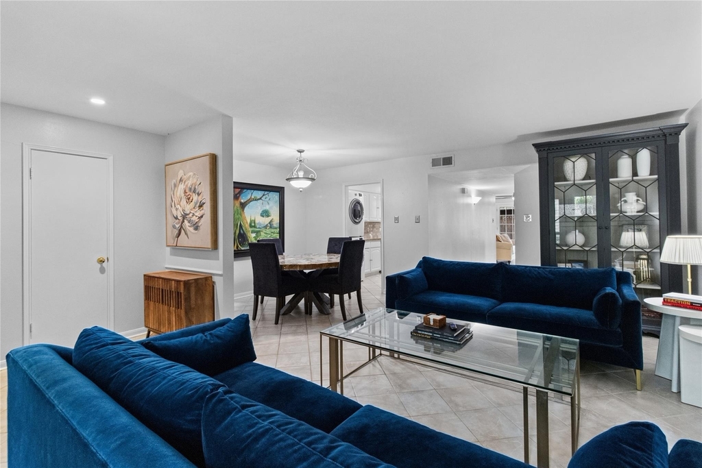 12997 Trail Hollow Drive - Photo 16