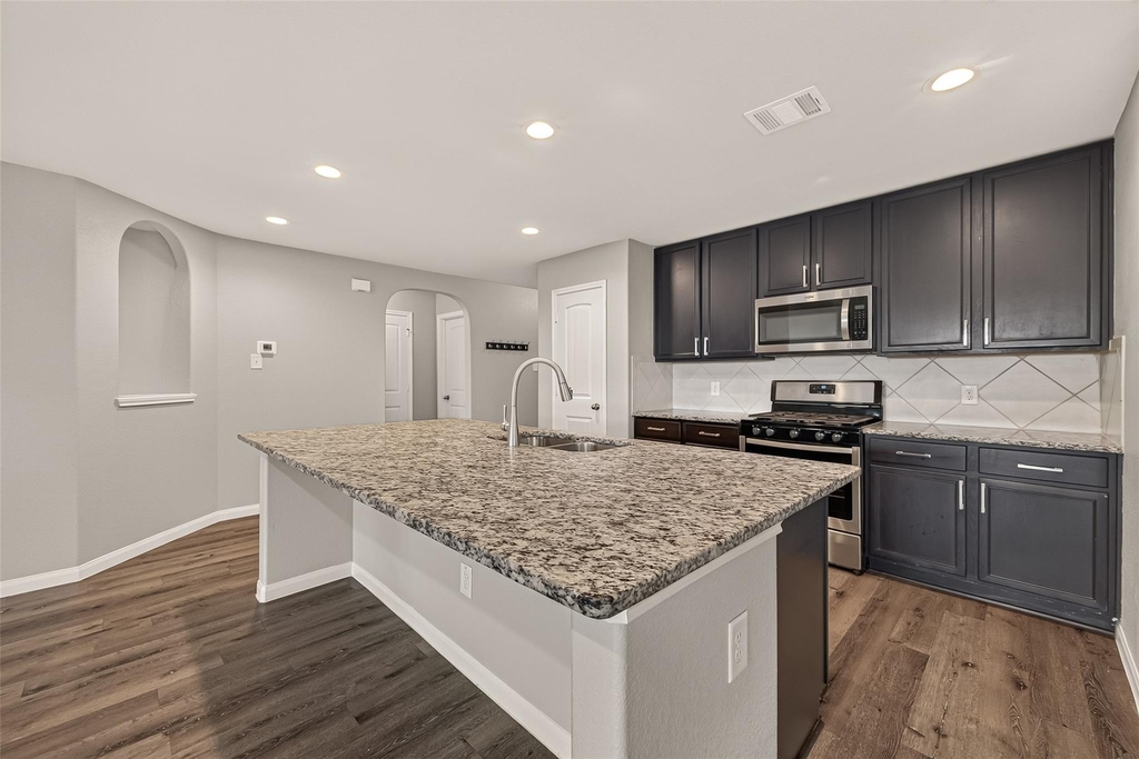 3302 Alberelli Drive - Photo 14