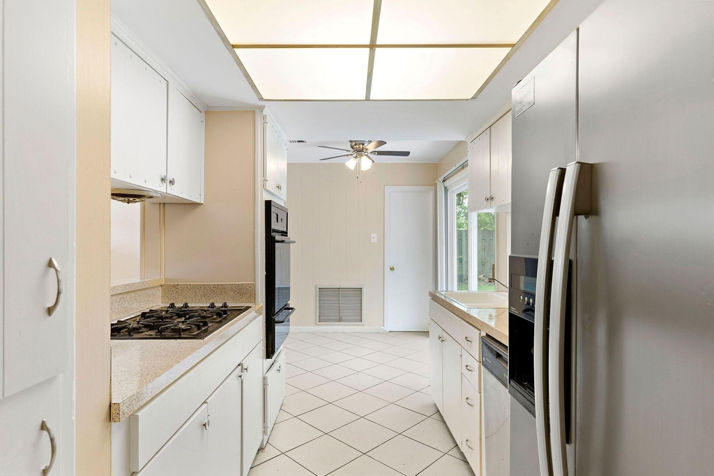 5522 Ariel Street - Photo 10