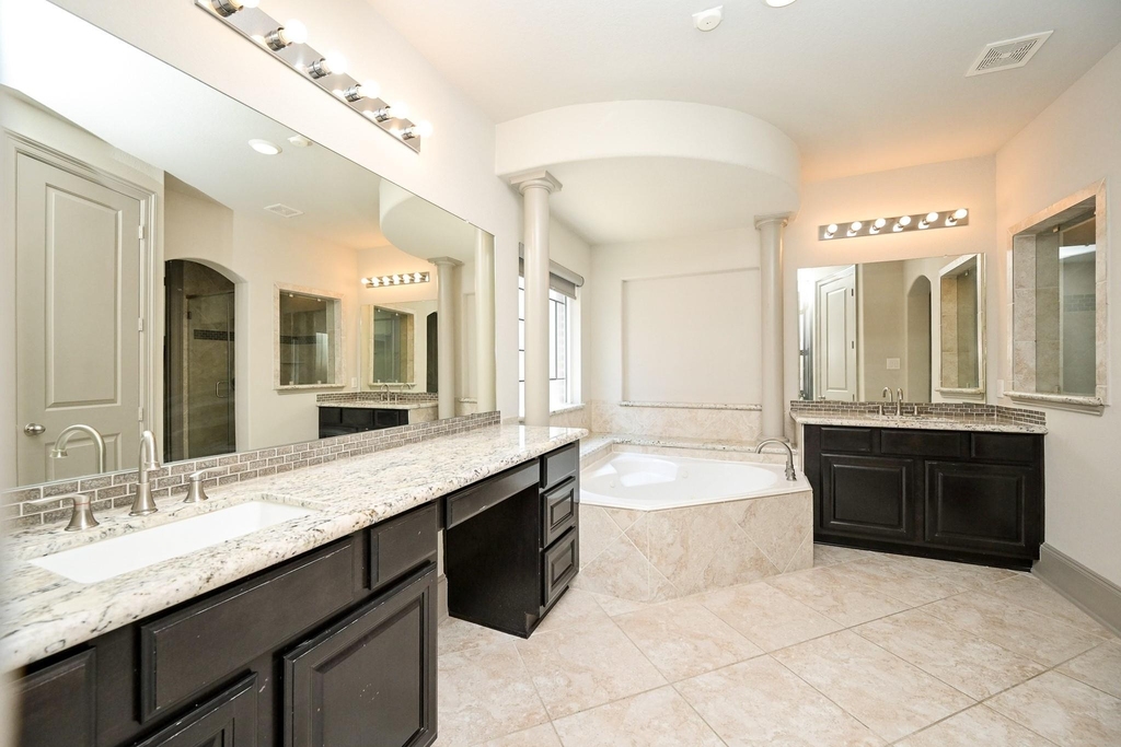 25235 Birchwood Springs Avenue - Photo 18
