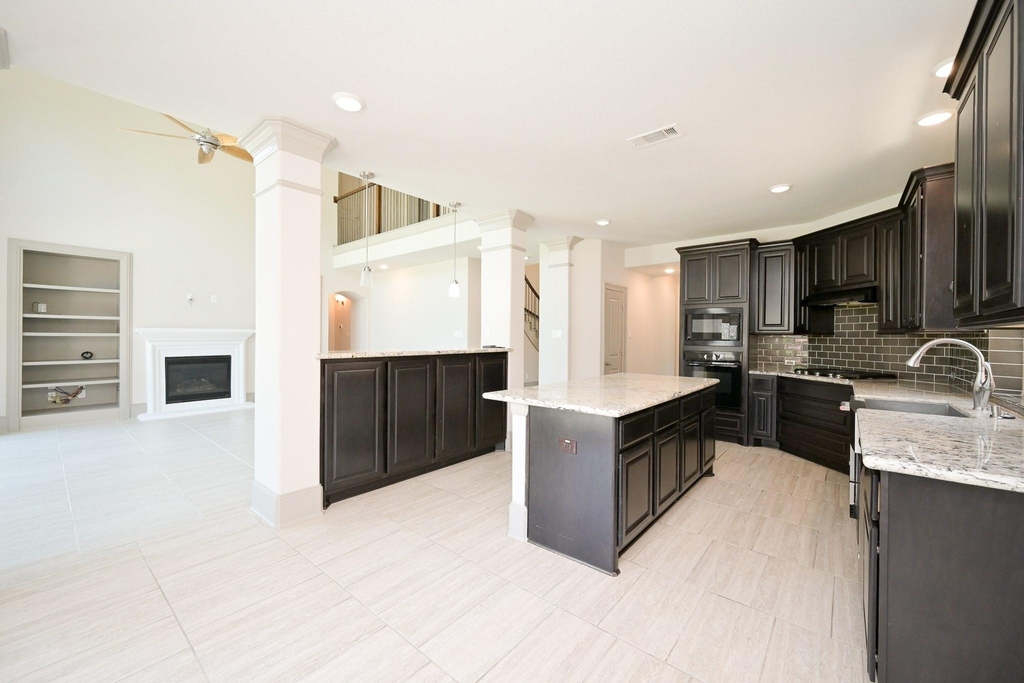 25235 Birchwood Springs Avenue - Photo 11
