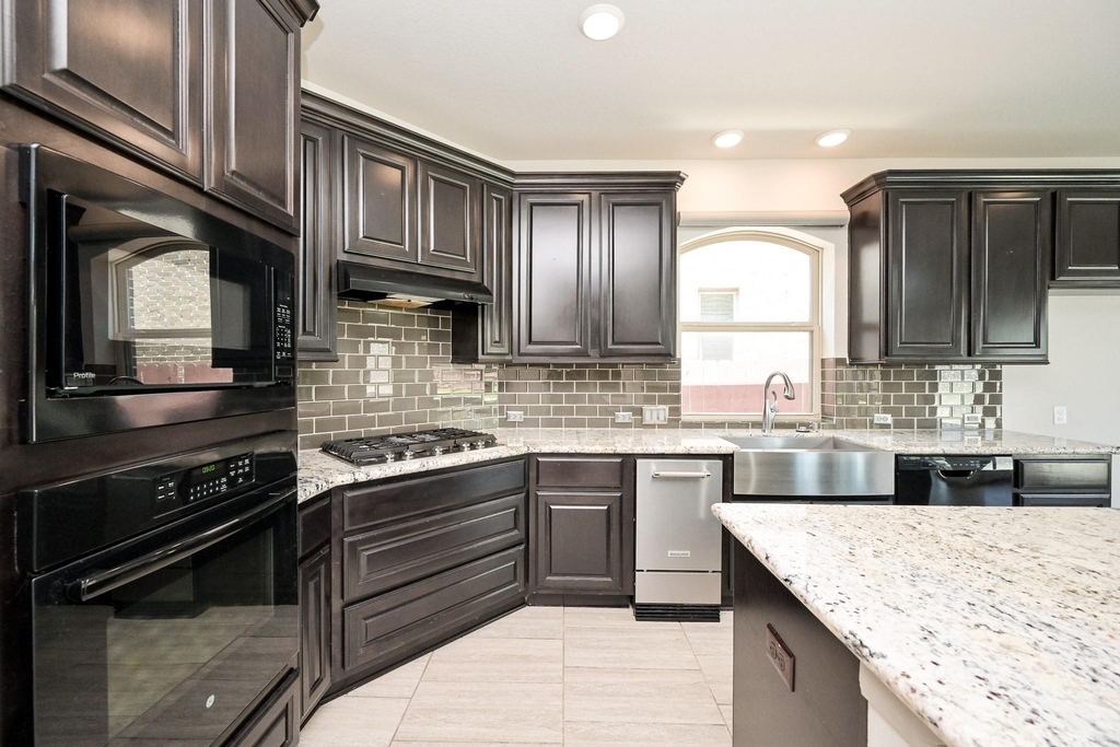 25235 Birchwood Springs Avenue - Photo 14