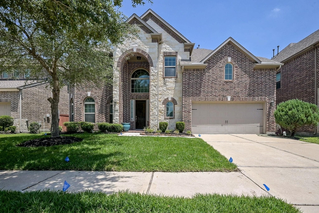 25235 Birchwood Springs Avenue - Photo 0