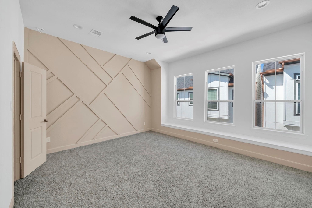 9551 Neuens Road - Photo 19