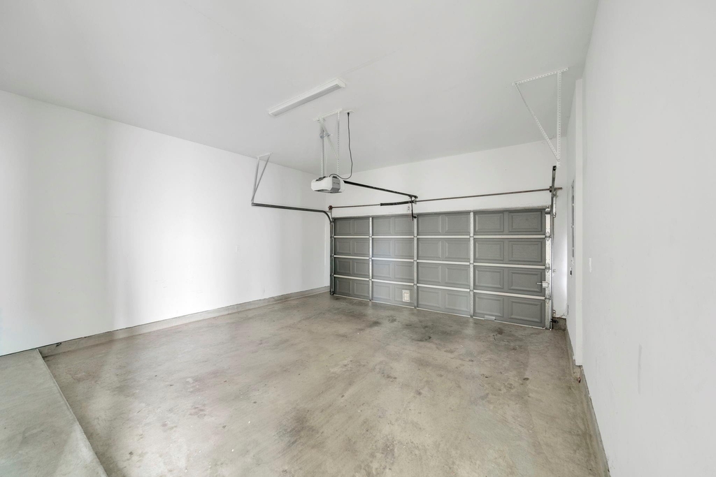 9551 Neuens Road - Photo 32