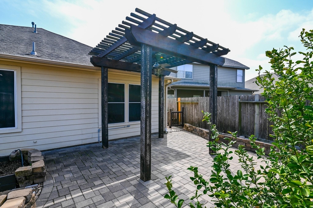2106 Castle Gardens Lane - Photo 29