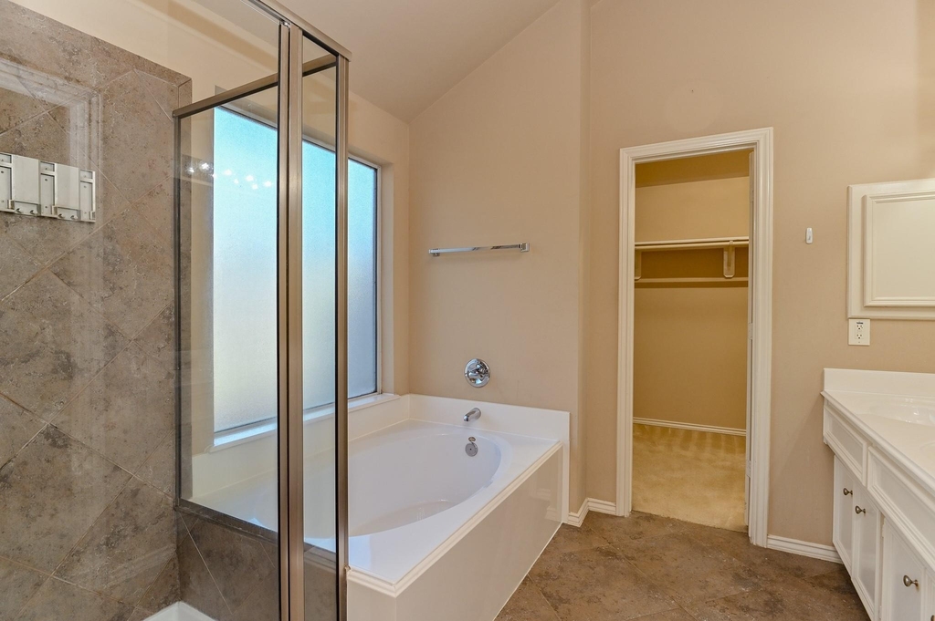 2106 Castle Gardens Lane - Photo 23