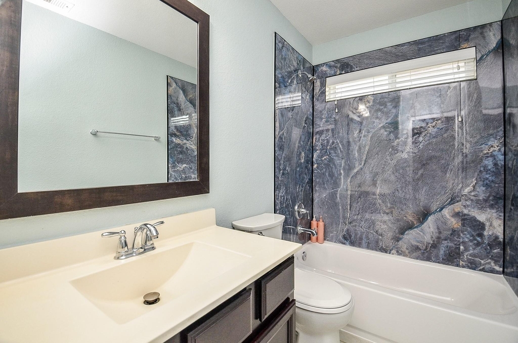 7042 Sliding Rock Circle - Photo 20