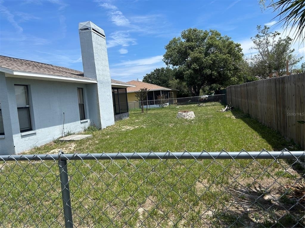 5482 Mariner Boulevard - Photo 7