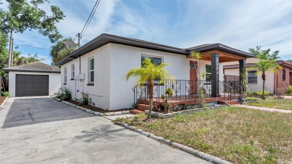 2906 W Nassau Street - Photo 1