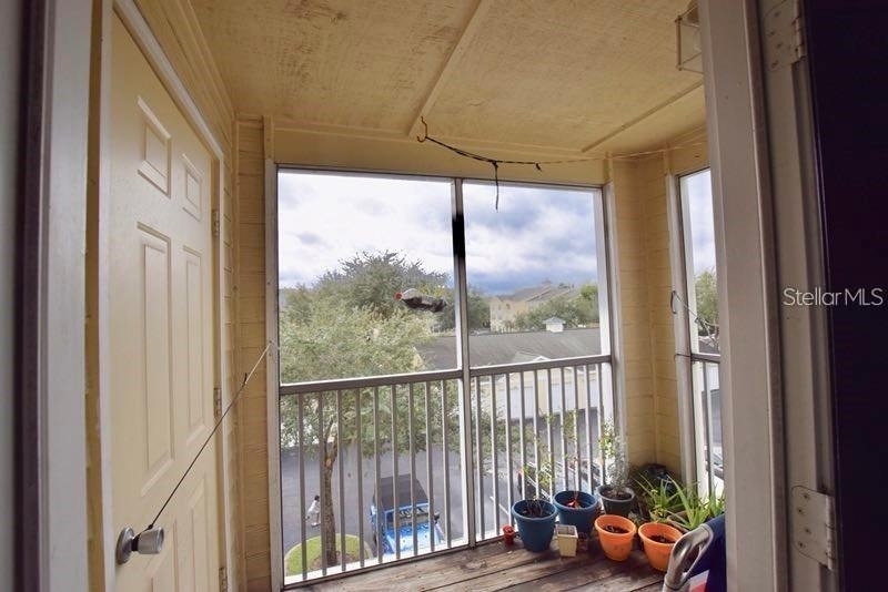 18489 Bridle Club Drive - Photo 7