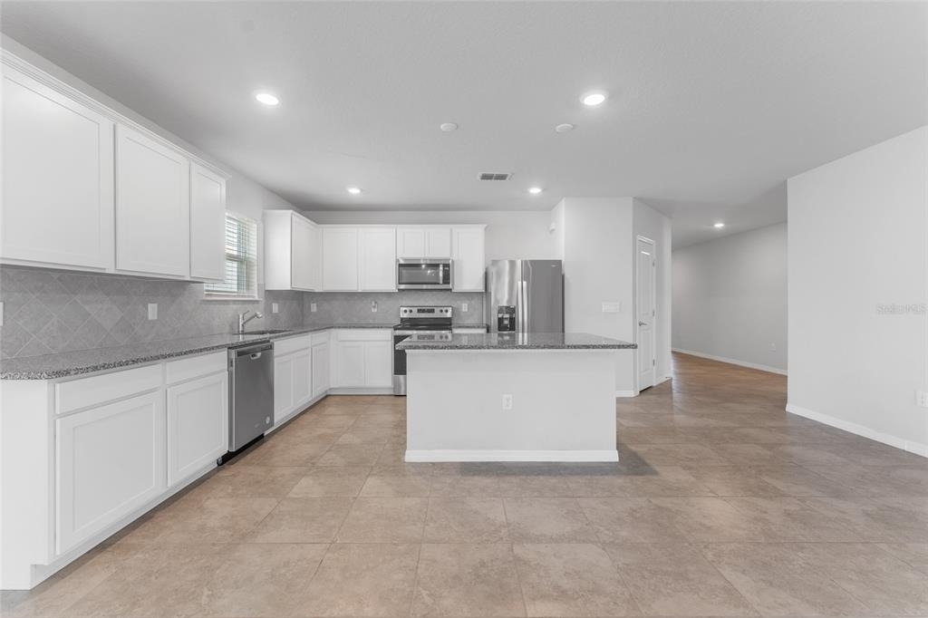 9642 Summers Cay Circle - Photo 8