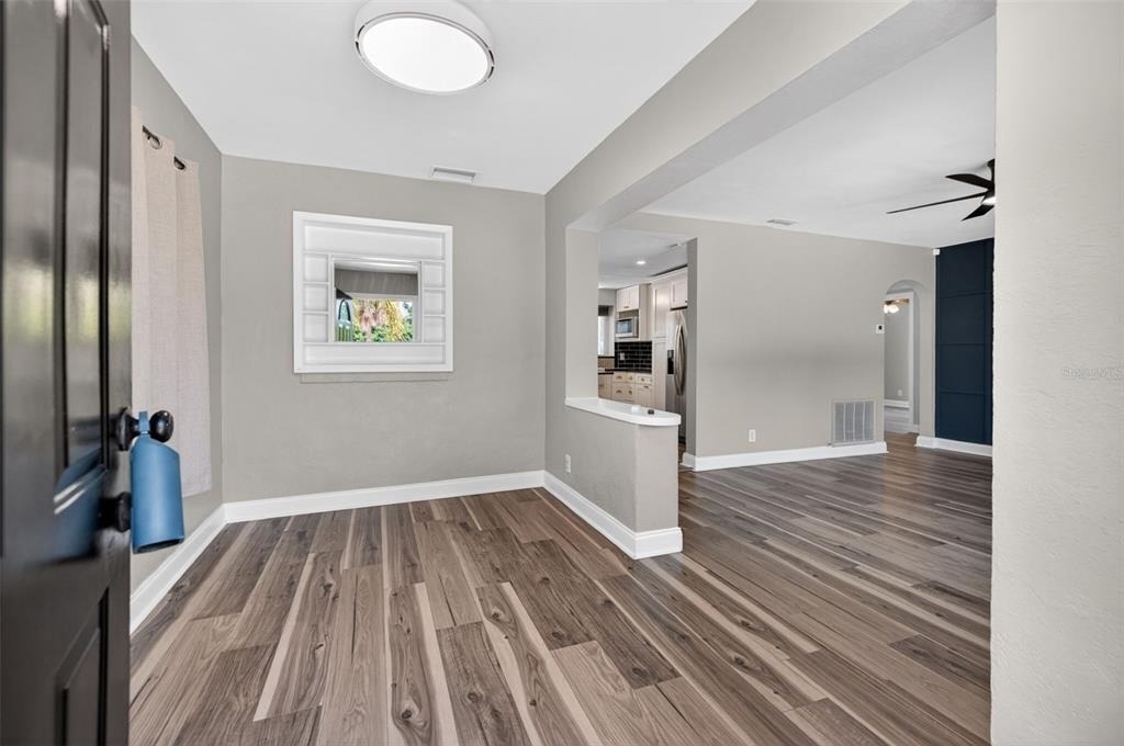 1674 34th Avenue N - Photo 4