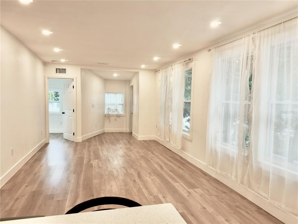 2238 Quincy Street S - Photo 3