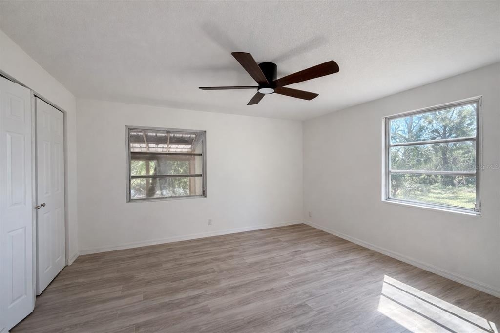 502 Nw Crystal Street - Photo 13