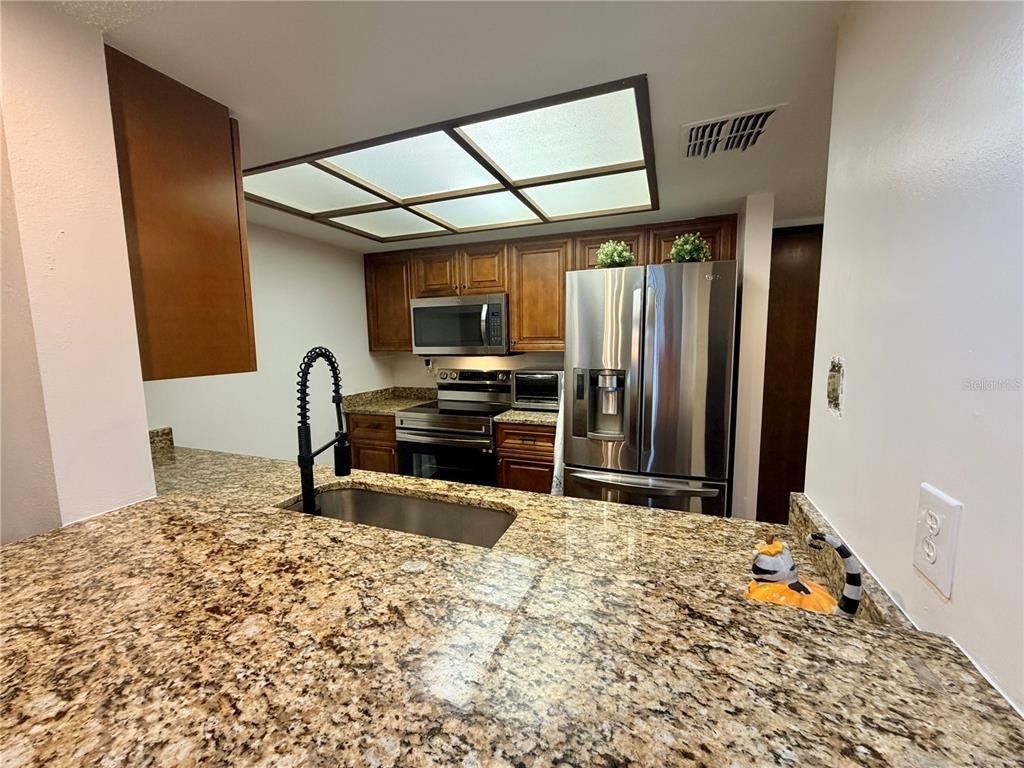 13602 S Village Drive - Photo 6