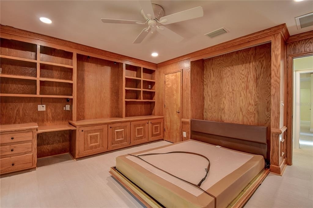 1247 Monticello Boulevard N - Photo 14