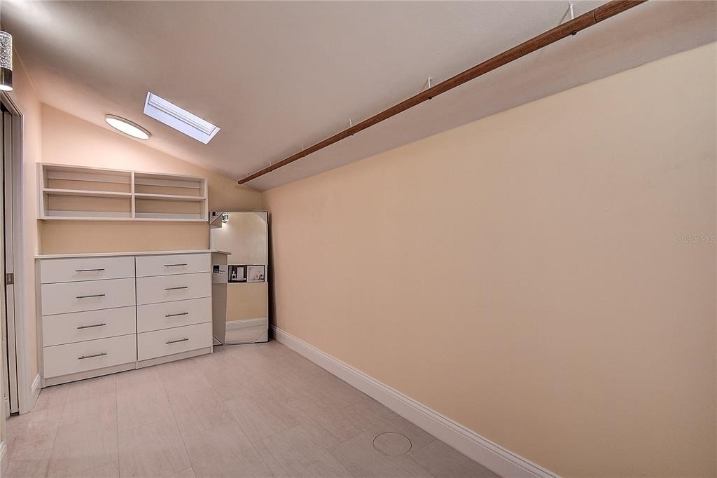 1247 Monticello Boulevard N - Photo 34