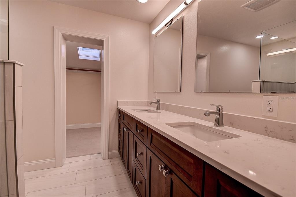 1247 Monticello Boulevard N - Photo 31