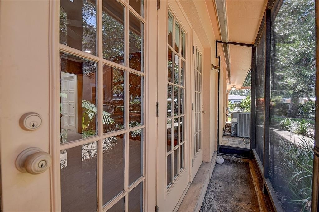 1247 Monticello Boulevard N - Photo 15