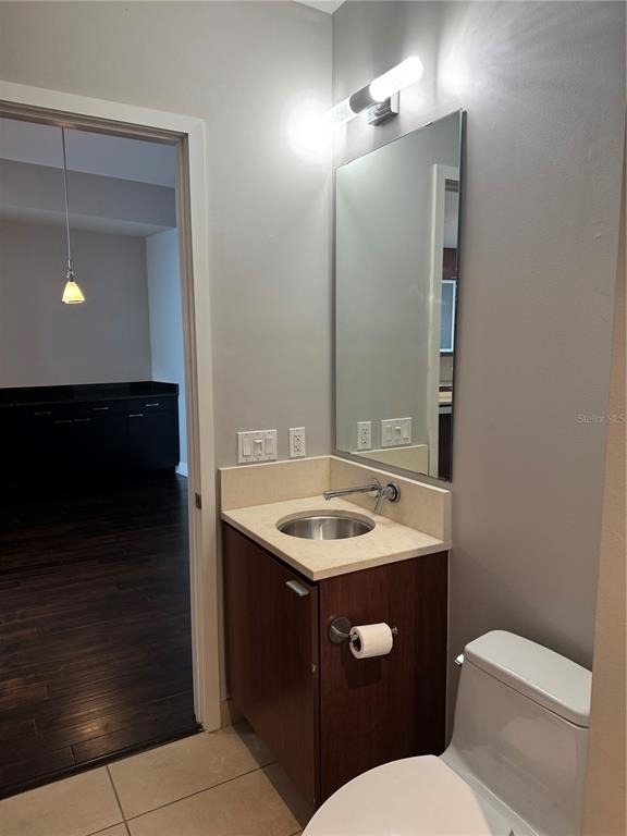 912 Channelside Drive - Photo 9