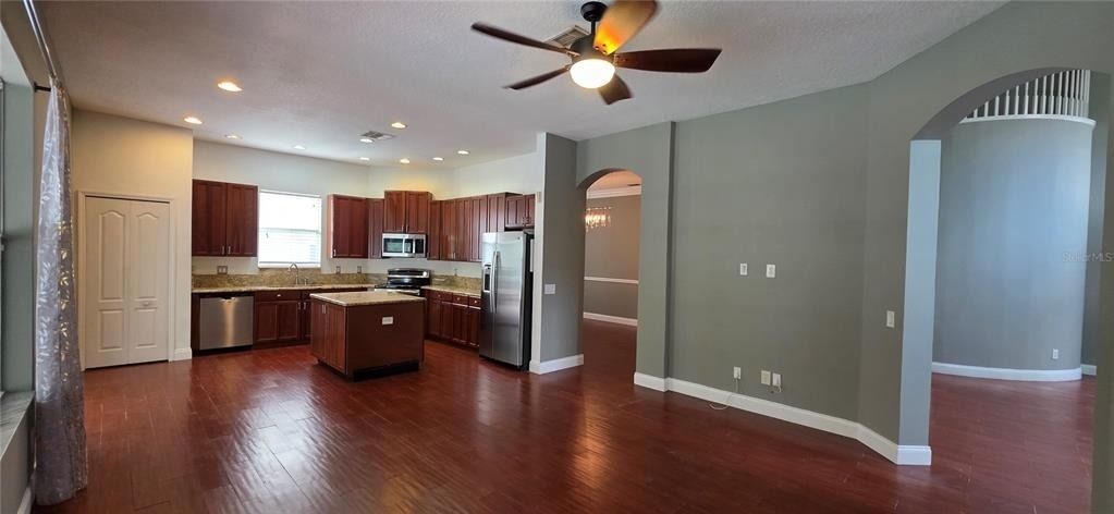 11609 Greensleeve Avenue - Photo 16