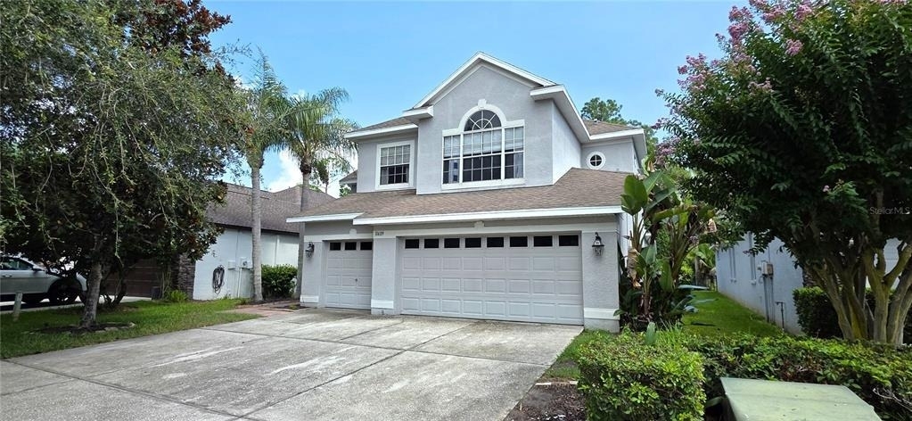 11609 Greensleeve Avenue - Photo 2