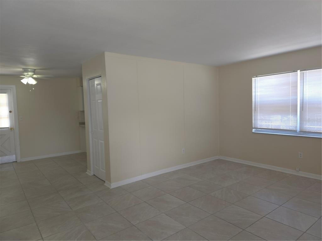 800 Highland Avenue N - Photo 3