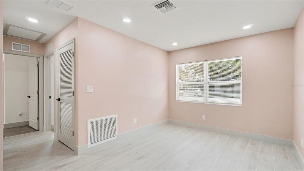 1109 Nw 14th Avenue - Photo 7