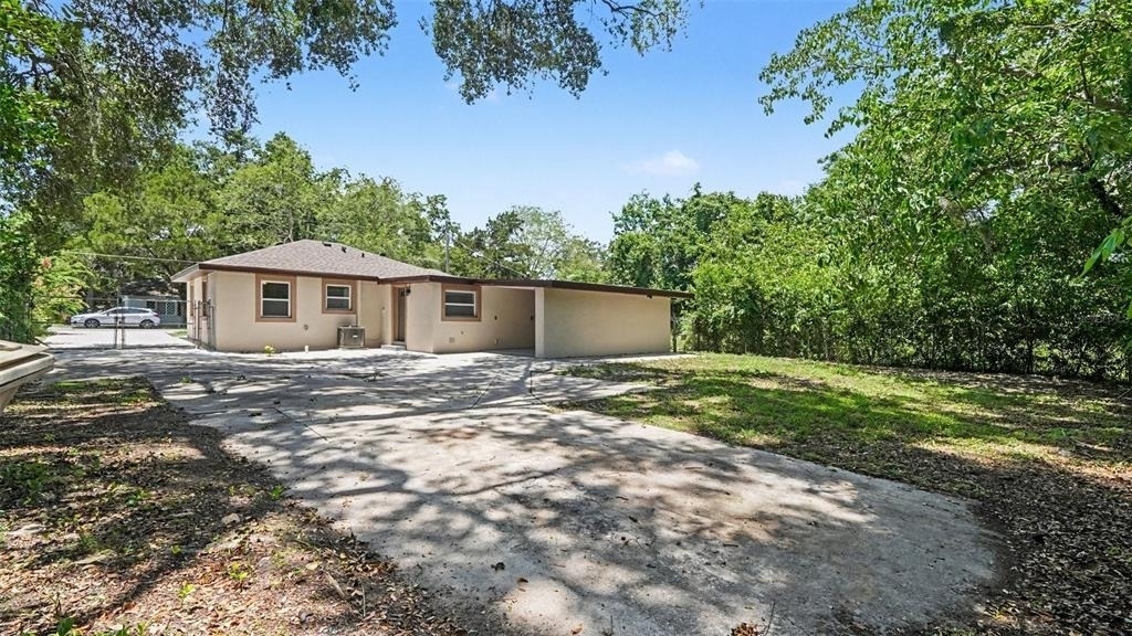 1109 Nw 14th Avenue - Photo 1