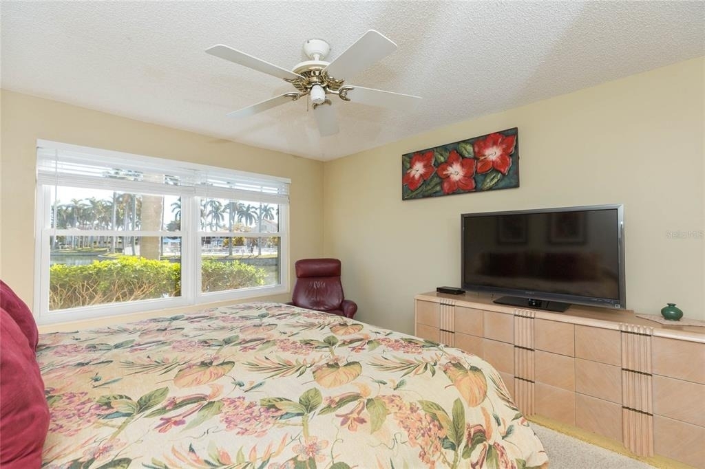 6080 Bahia Del Mar Circle - Photo 19