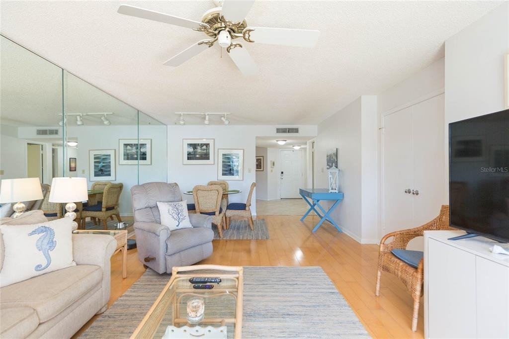 6080 Bahia Del Mar Circle - Photo 3