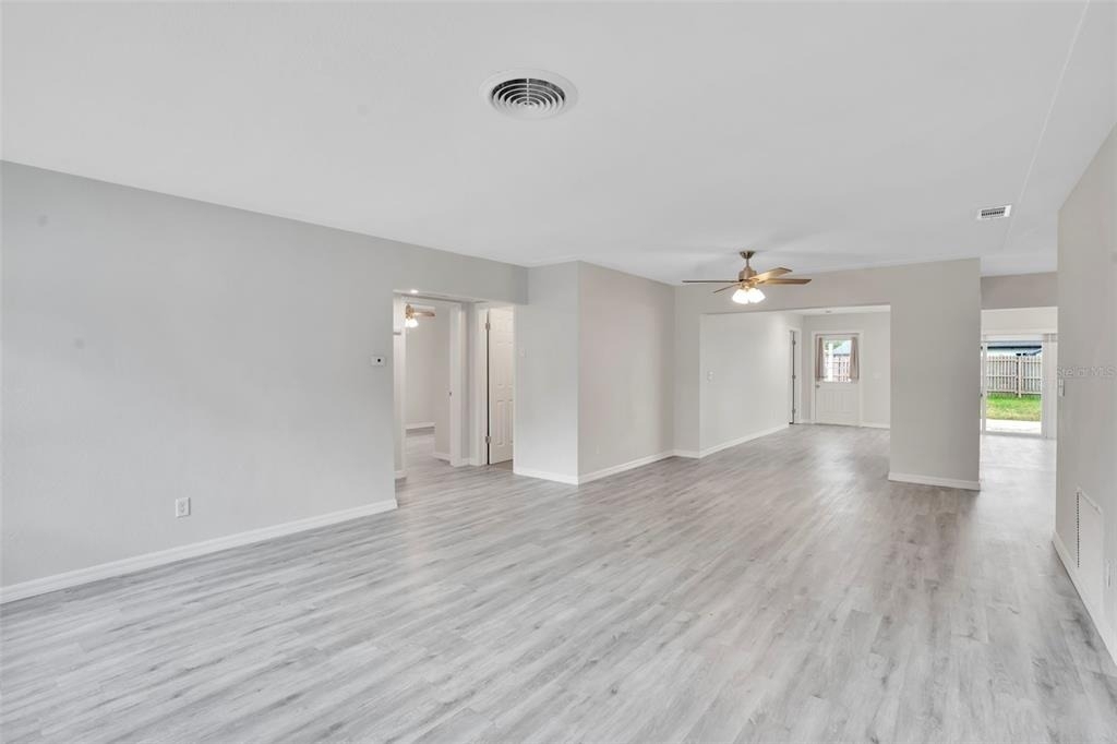 4550 16th Avenue N - Photo 2