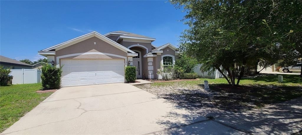 3109 Turnberry Boulevard - Photo 1