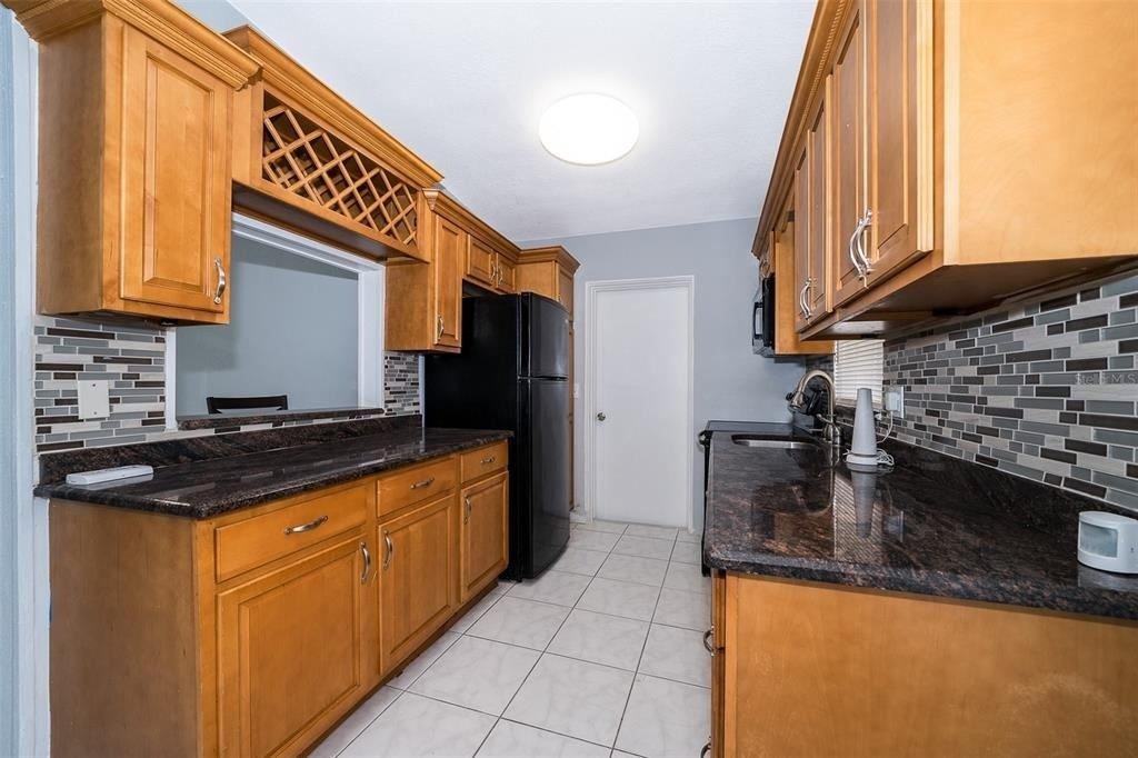 1213 Lawne Boulevard - Photo 8