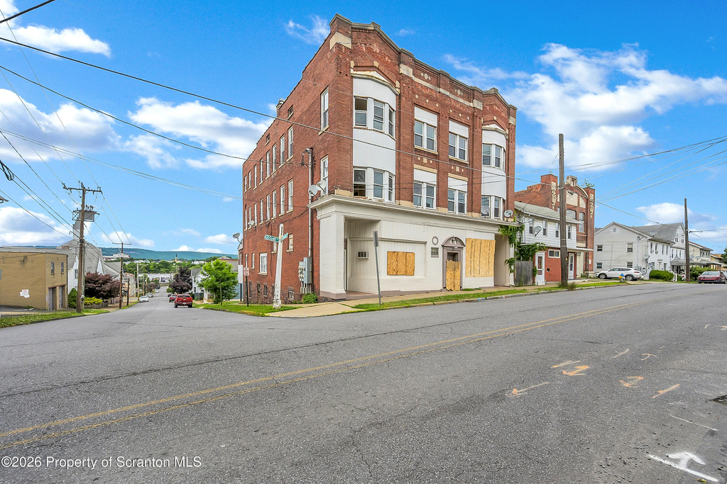 380 Scott Street - Photo 1