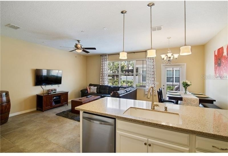 89 Zamora Place - Photo 11