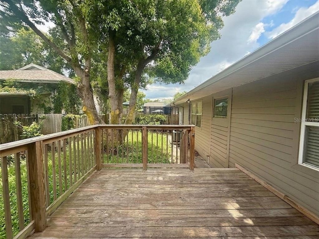 702 Avenue H Ne - Photo 16