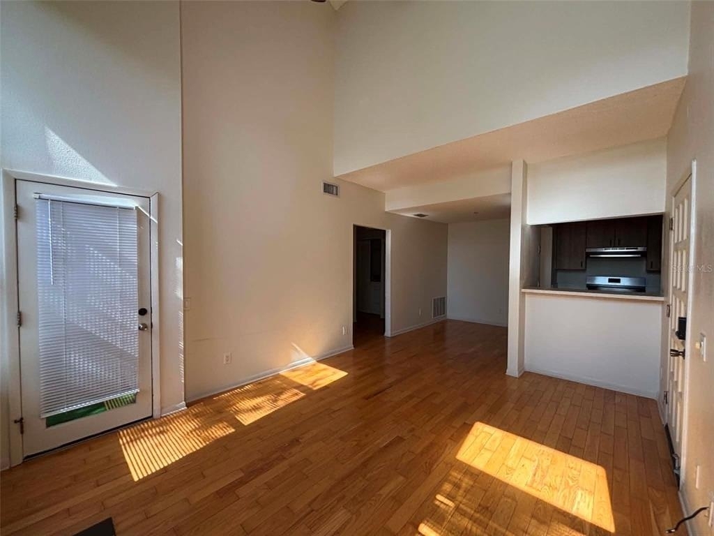 2050 San Marcos Drive Se - Photo 4