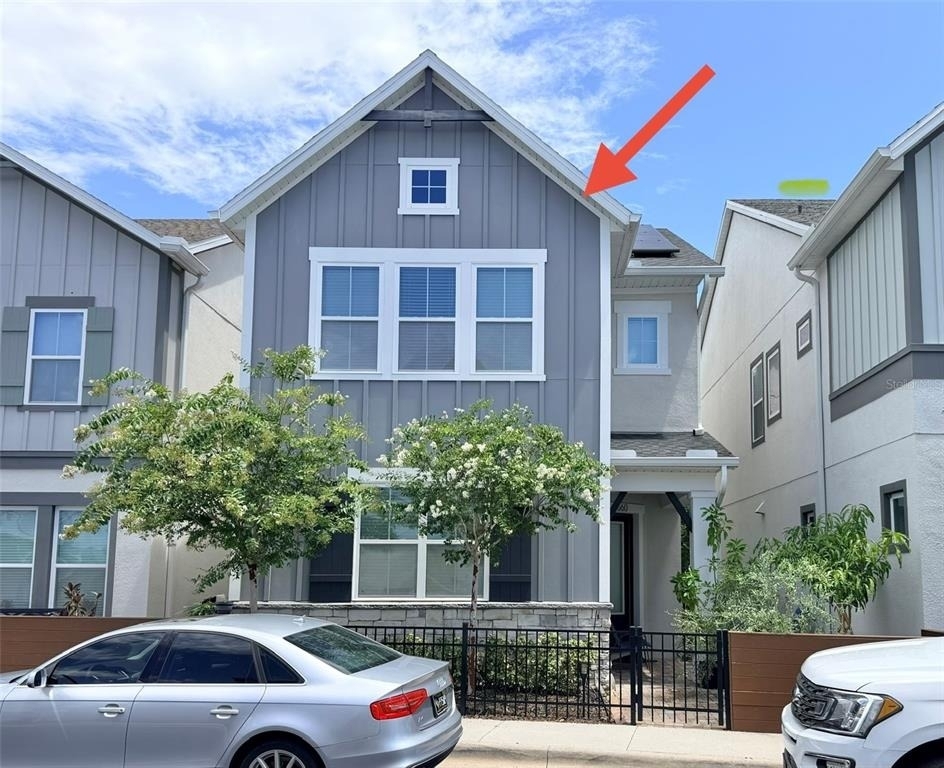 660 Rosewood Way - Photo 0