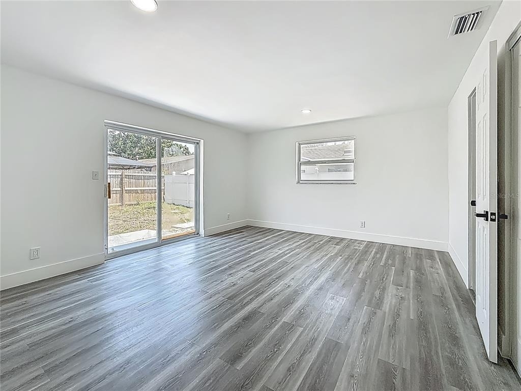 1755 Shore Acres Boulevard Ne - Photo 18