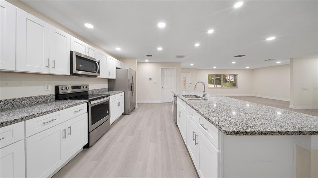 2662 Derbyshire Road - Photo 6